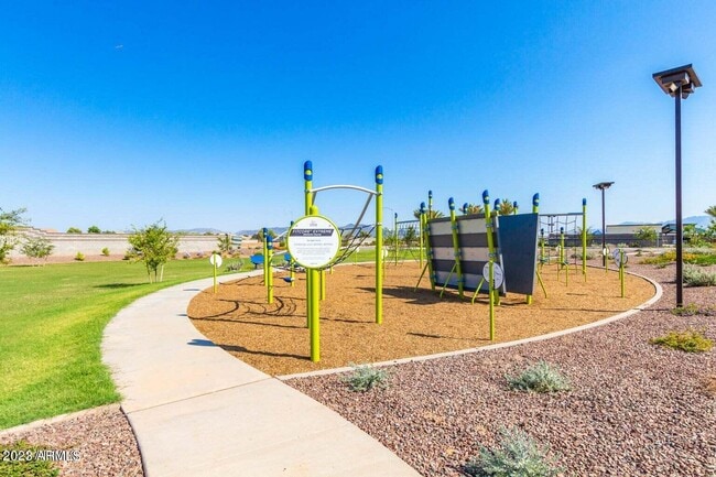 Building Photo - 5750 W Raymond St