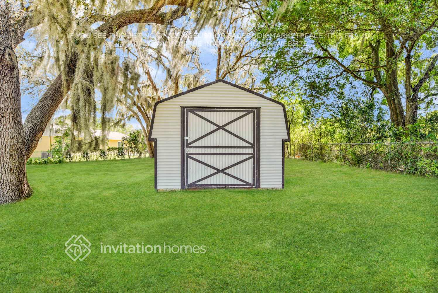 Building Photo - 316 E Rose Ln