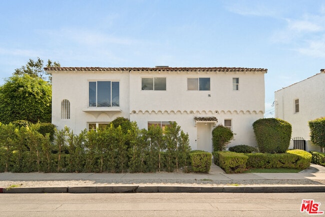 Building Photo - 543 N La Jolla Ave