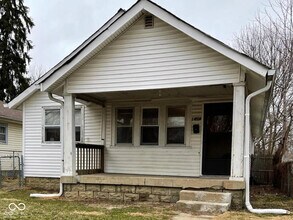 Building Photo - 2908 E 17th St