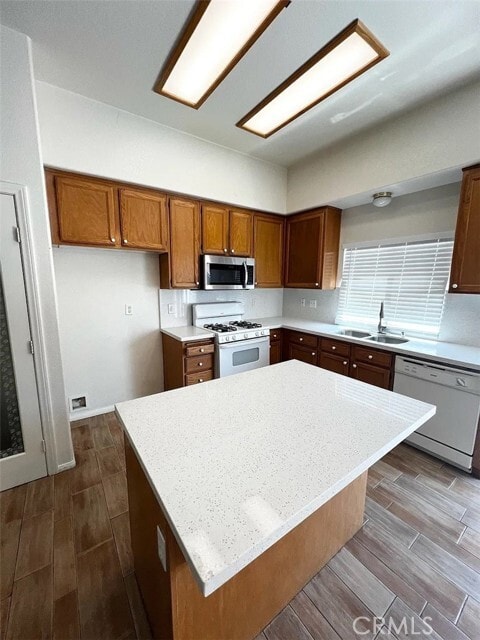 Building Photo - 17561 Electra Dr