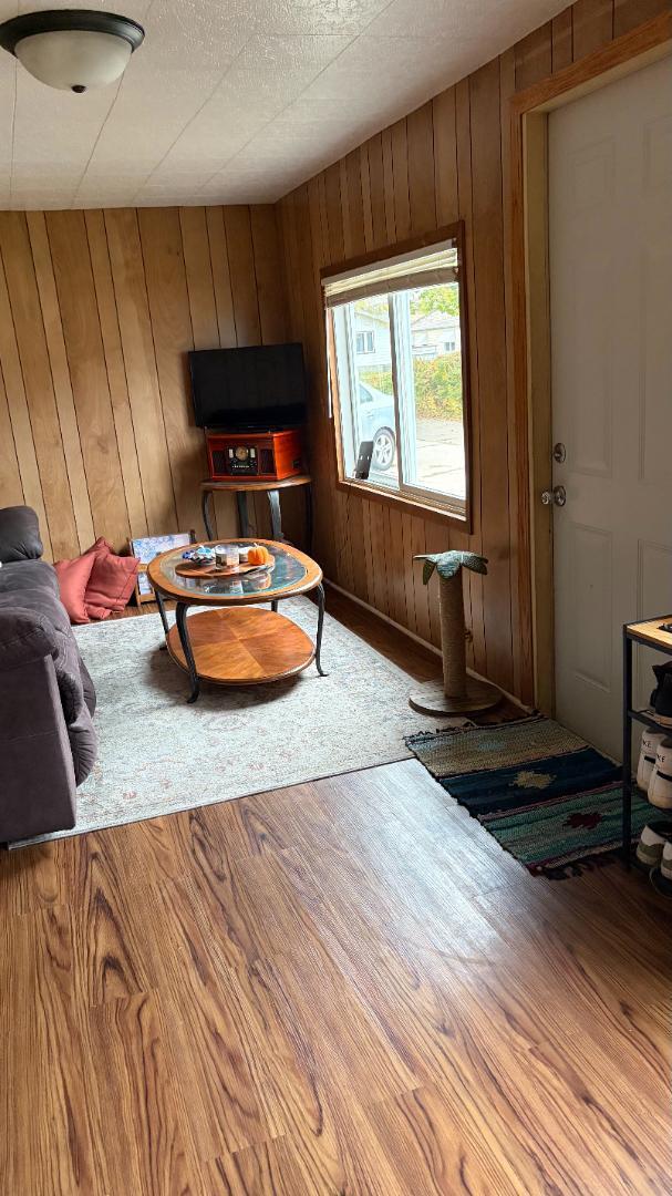 Building Photo - 2113 17th St S