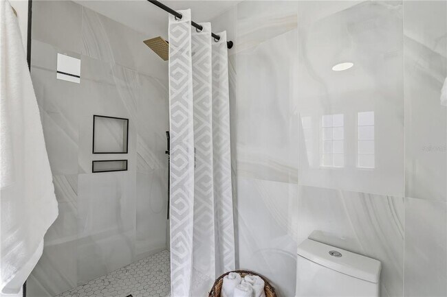 Building Photo - 918 45th St N