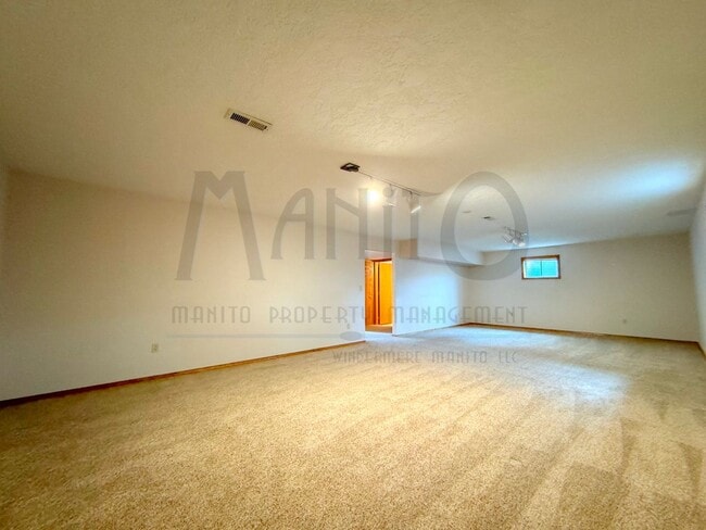 Building Photo - 5002 S Morrill Ln