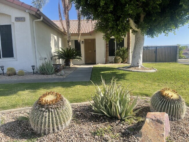 Building Photo - 3-Bedroom Home, Large Back La Quinta, Long-term (1 Year) Rental