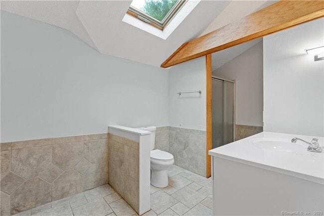 Building Photo - 224 Hartford Turnpike