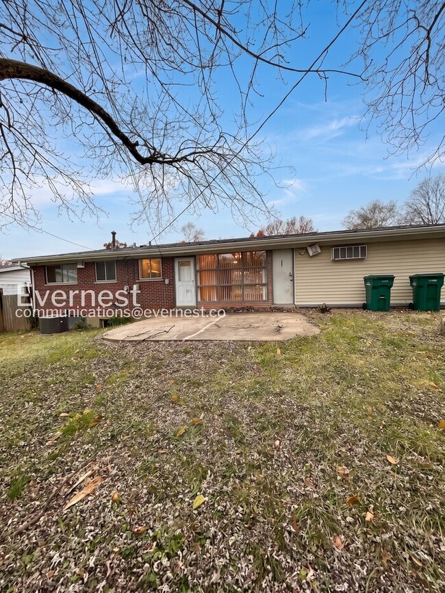 Building Photo - 10322 Monarch Dr