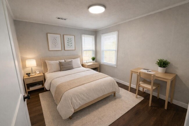 Building Photo - 210 Highview Ave