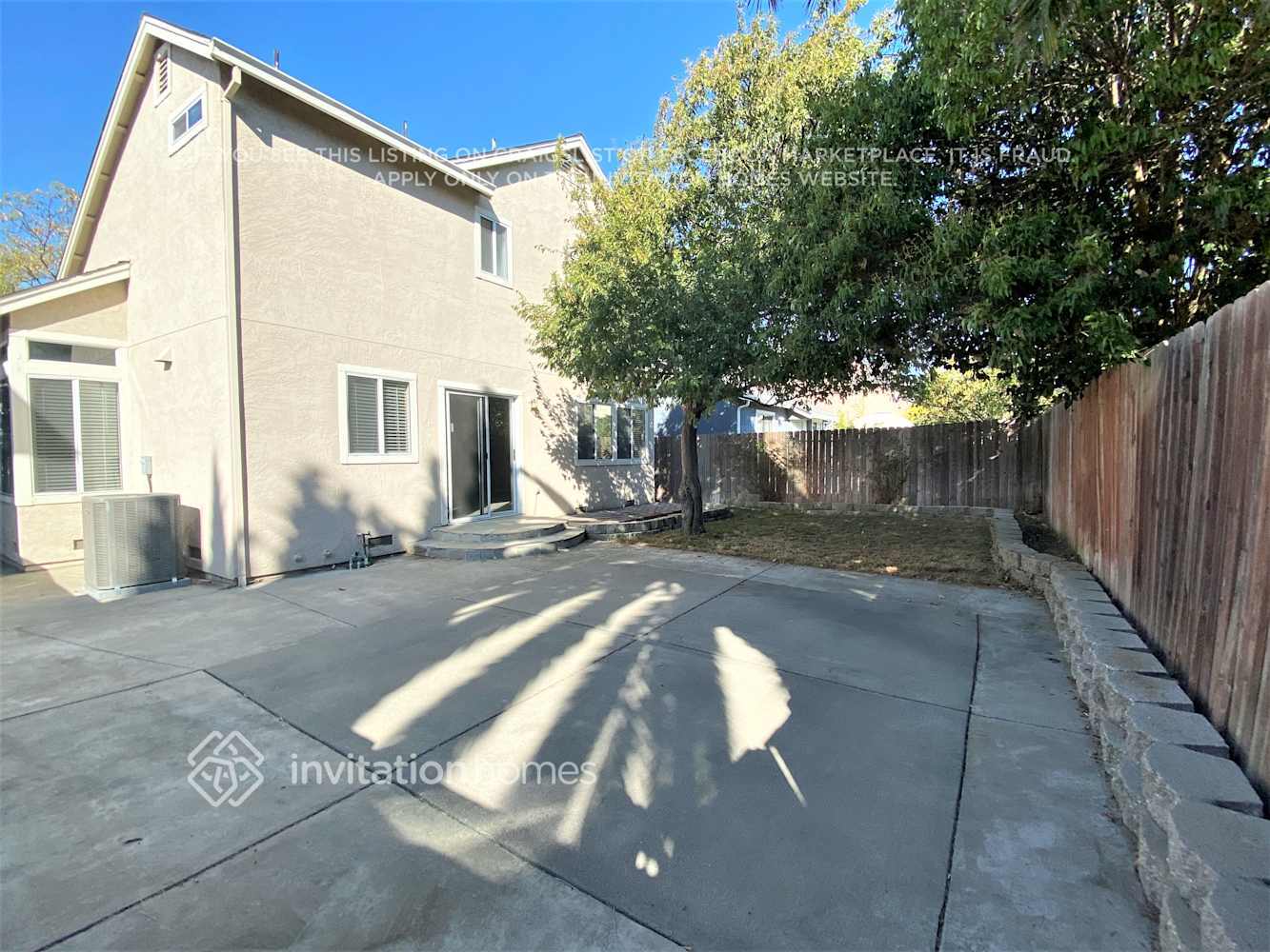 Building Photo - 327 Parkside Dr