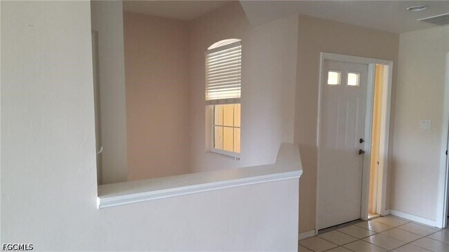Building Photo - 13831 Eagle Ridge Lakes Dr