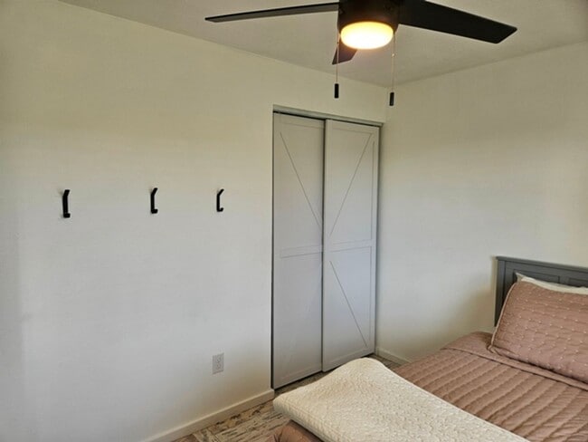 Building Photo - 3Bd/1Ba Single Story Home - For viewing!