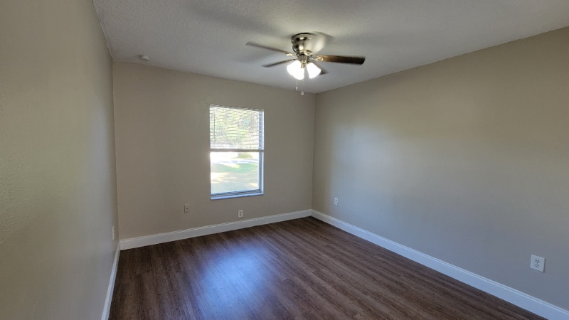 Building Photo - 235 Chadworth Dr