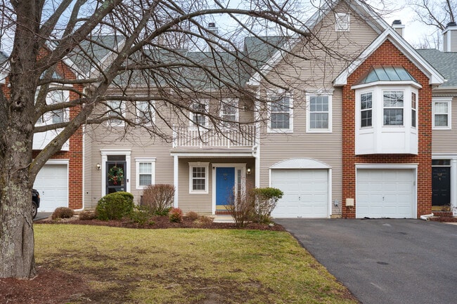 Building Photo - 610 Bollen Ct