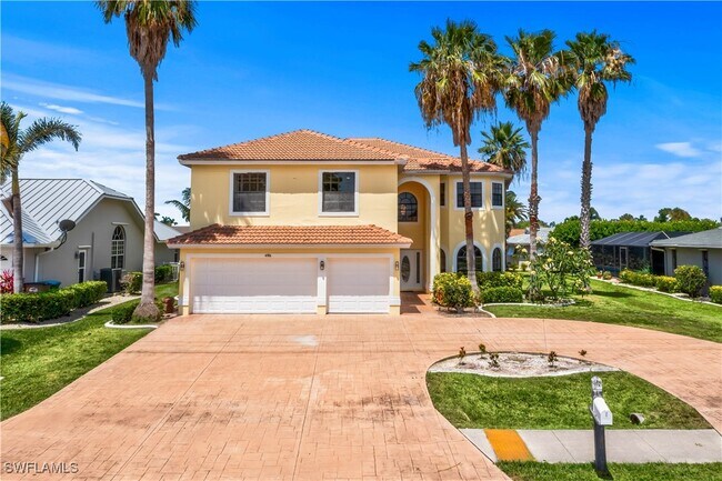 Primary Photo - 4506 Pelican Blvd