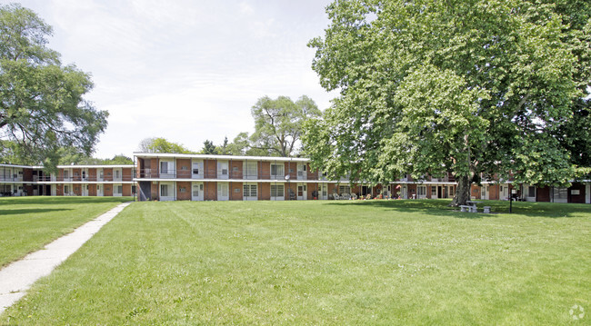 Building Photo - Granville Manor Apartments