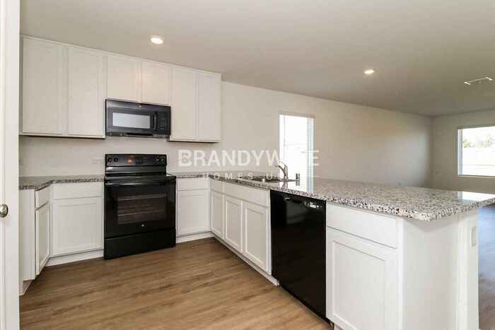 Building Photo - 1513 Mahogany Ln