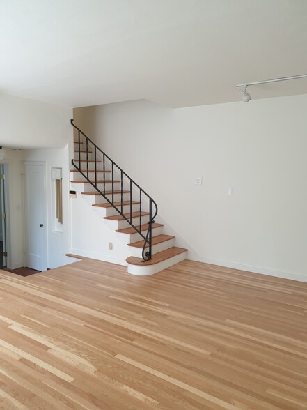 Stairs to bedroom and bathroom - 2567 Land Park Dr