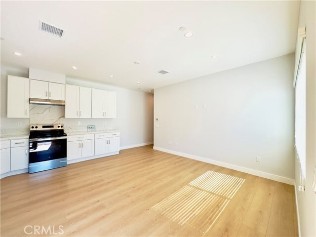 Building Photo - 17522 Lemay St
