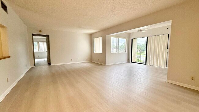 Building Photo - 4857 Sable Pine Cir