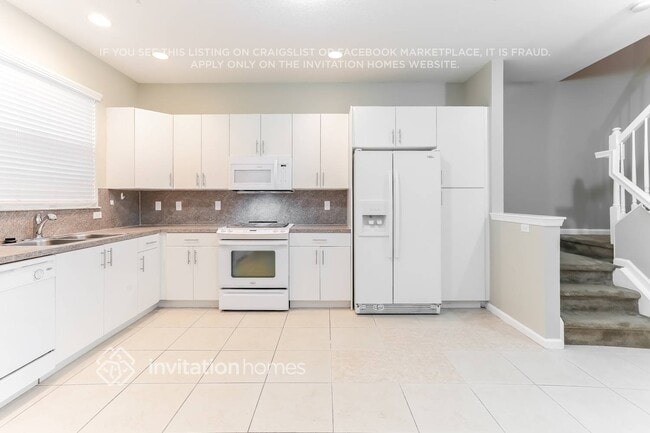 Building Photo - 12691 NW 32nd Ct