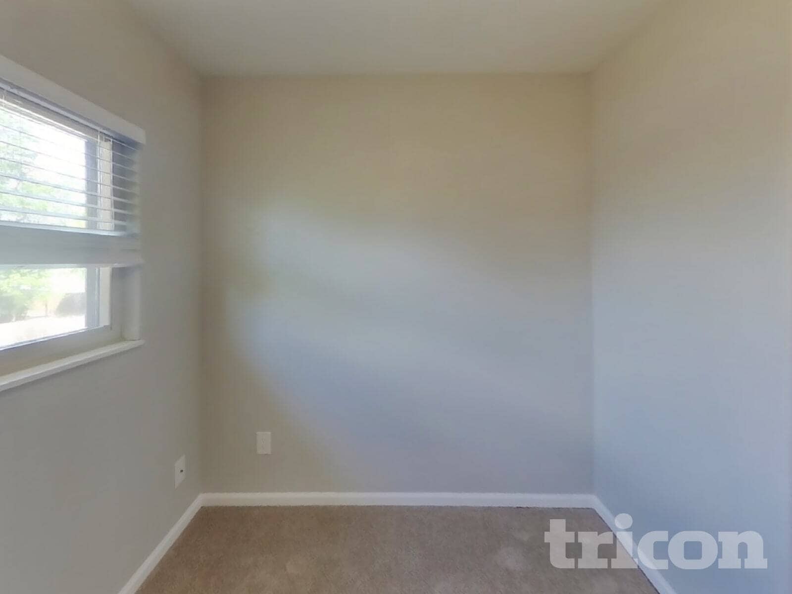 Building Photo - 7340 Windy Peak Dr