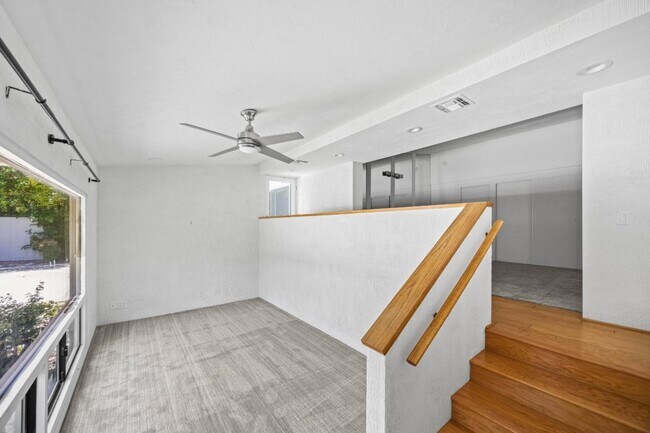 Building Photo - 255 Camino Buena Vista