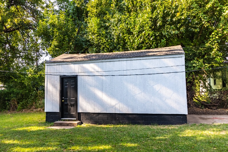 Building Photo - 708 N Oswego Ave