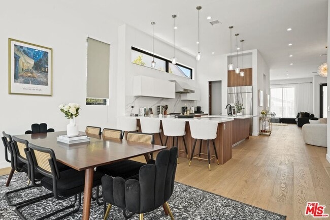 Building Photo - 12136 Clarkson Rd