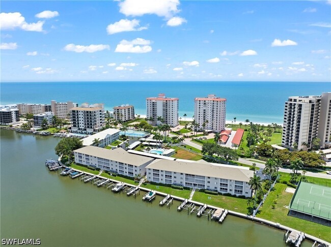 Building Photo - 10684 Gulf Shore Dr