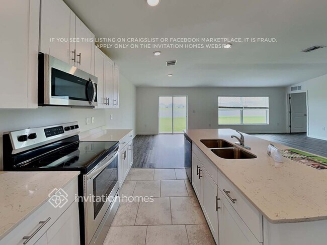 Building Photo - 4268 Palatina Way