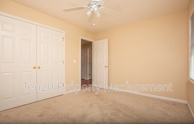 Building Photo - 7240 Midland Chase Loop