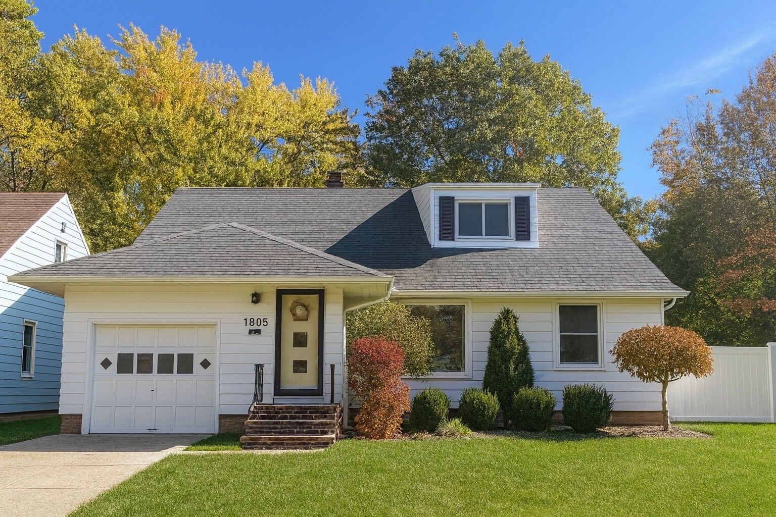 Building Photo - 1805 Beaconwood Ave