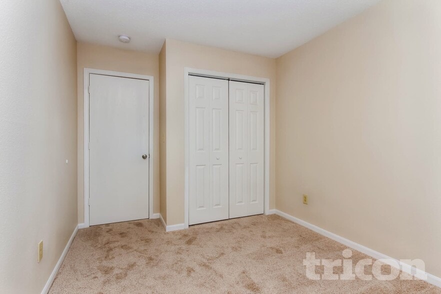 Building Photo - 6453 Townsend Way