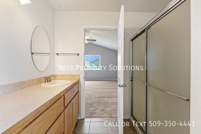 Building Photo - 542 S Driftwood Ln