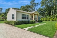 Building Photo - 96 Town Ln