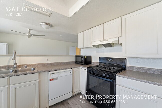 Building Photo - 426 E Ocotillo St