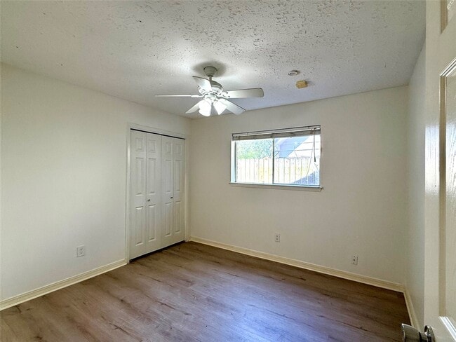 Building Photo - 6927 Windy Pines Dr