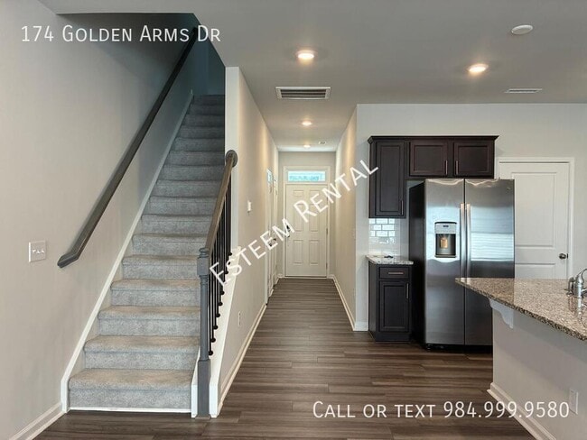 Building Photo - 174 Golden Arms Dr