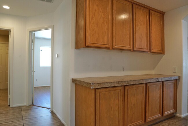 Building Photo - 51945 Avenida Madero