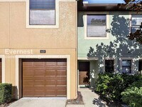 Building Photo - 2429 Hibiscus Bay Ln