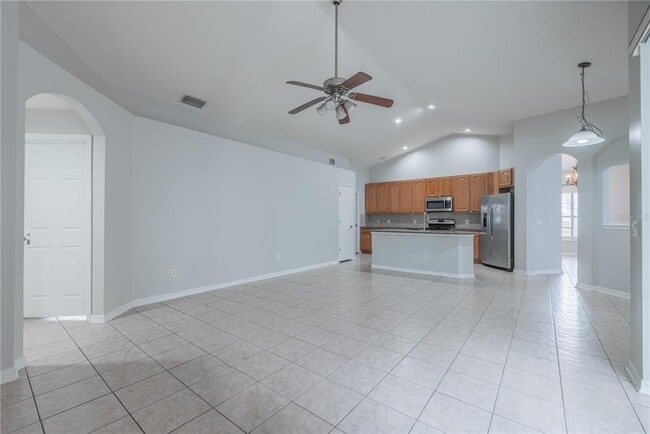 Building Photo - 10457 Canary Isle Dr