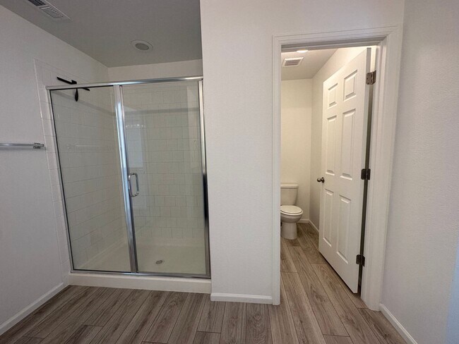 Building Photo - 7088 Preble Dr