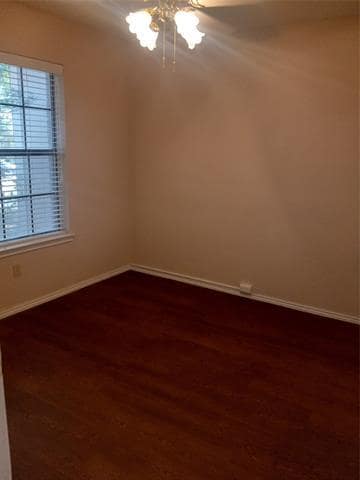 Building Photo - 557 Grace Dr