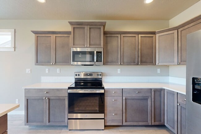 Building Photo - Home in Harvey Ranch Estates