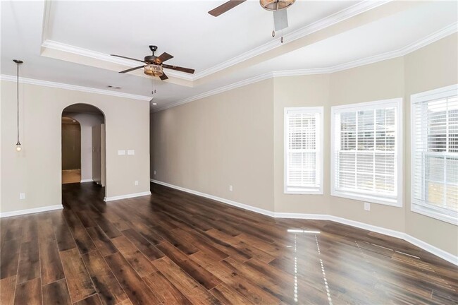 Building Photo - 4445 Greycliff Pointe