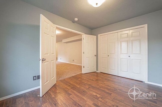 Building Photo - 4314 NE 126th St