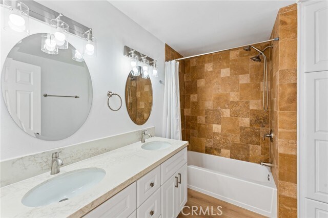 Building Photo - 3736 Calle Casino