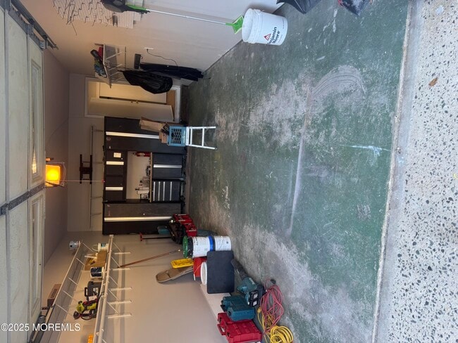 Building Photo - 4B Winthrop Pl