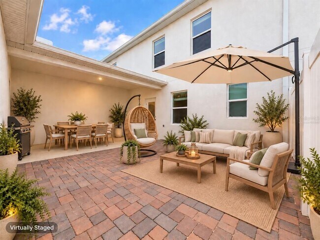 Building Photo - 5605 Ronin Dr
