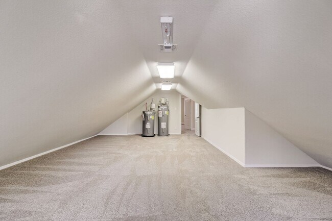 Building Photo - July Move-In Special - Spring Branch Oasis...
